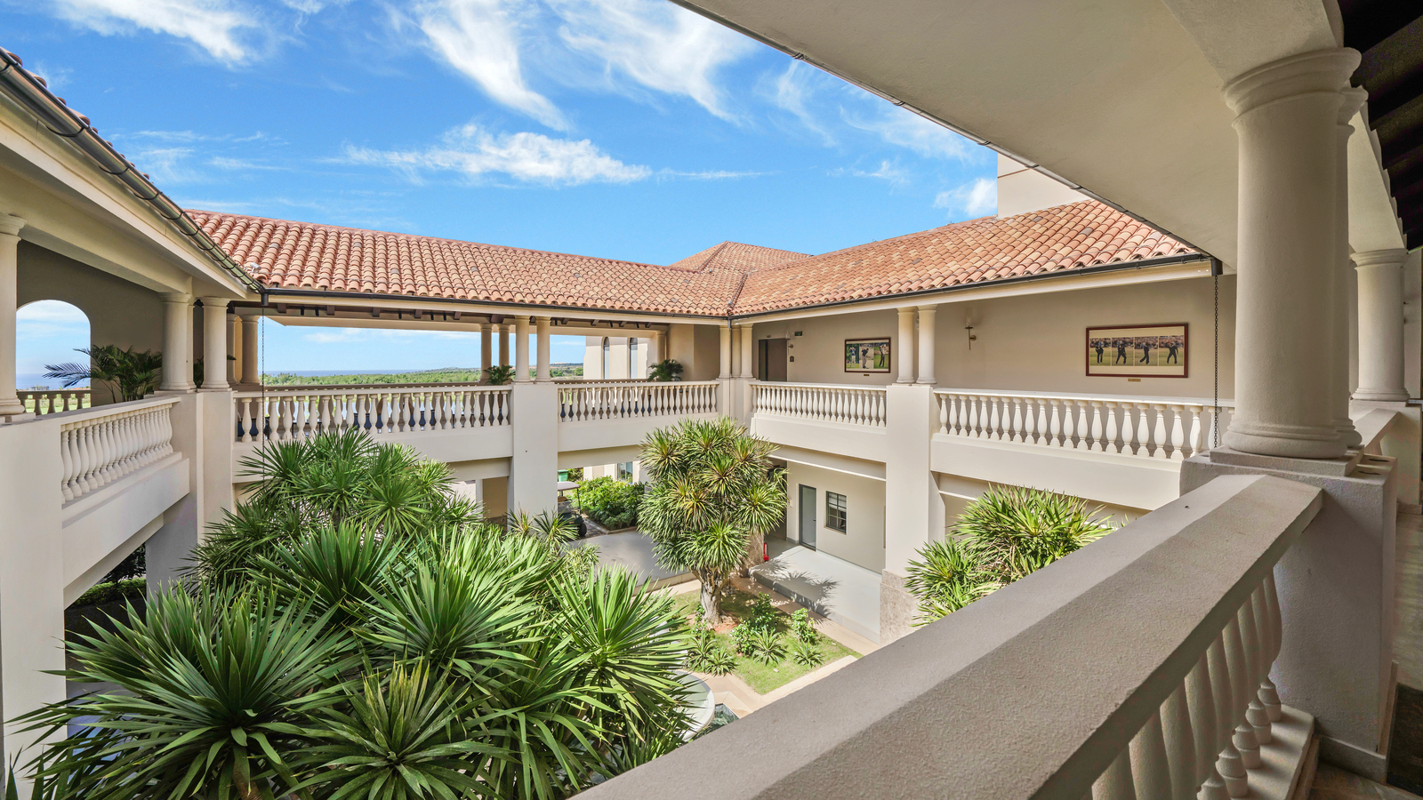 Ocean Golf Club-house - 18
